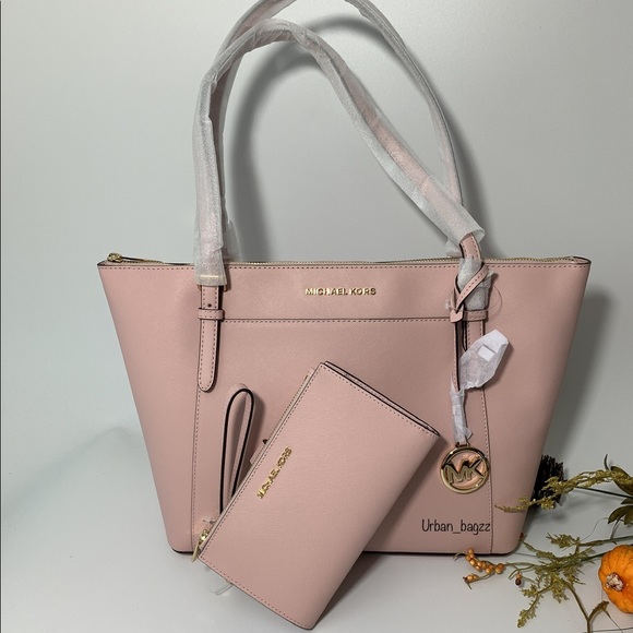 Michael Kors Ciara Large Top Zip Tote and Wallet - Picture 1 of 16